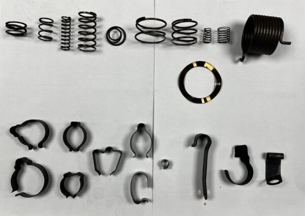 Harley VL clip and spring set - Image 2